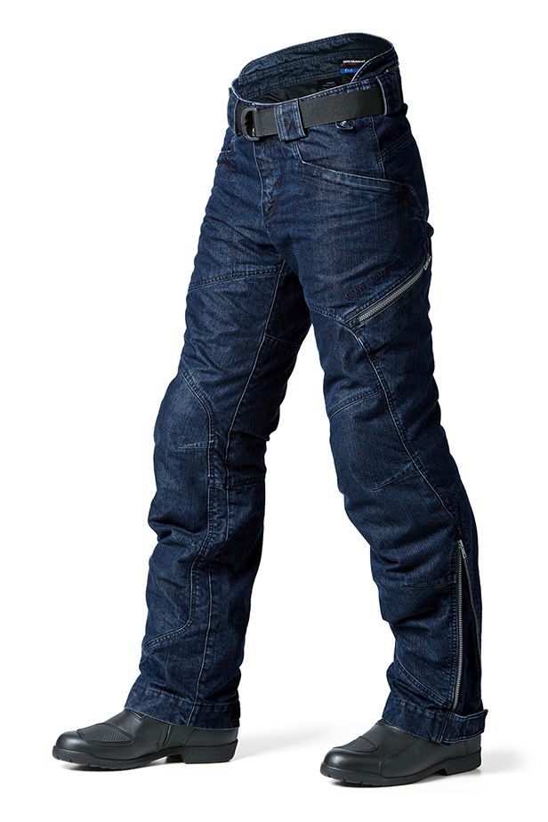 Black Cargo review