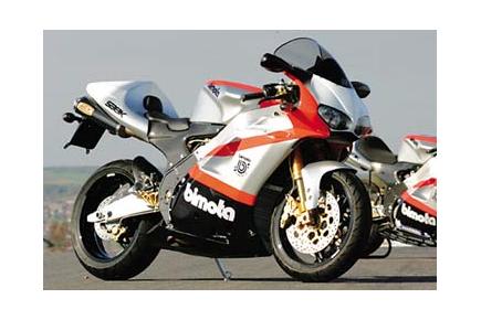 RSV-1000R Nera (2005) review