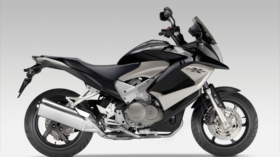 Crossrunner VFR800X (2011 - 2015) review