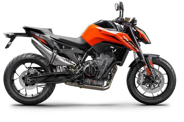 KTM 790 Duke 2022, orange, side shot.