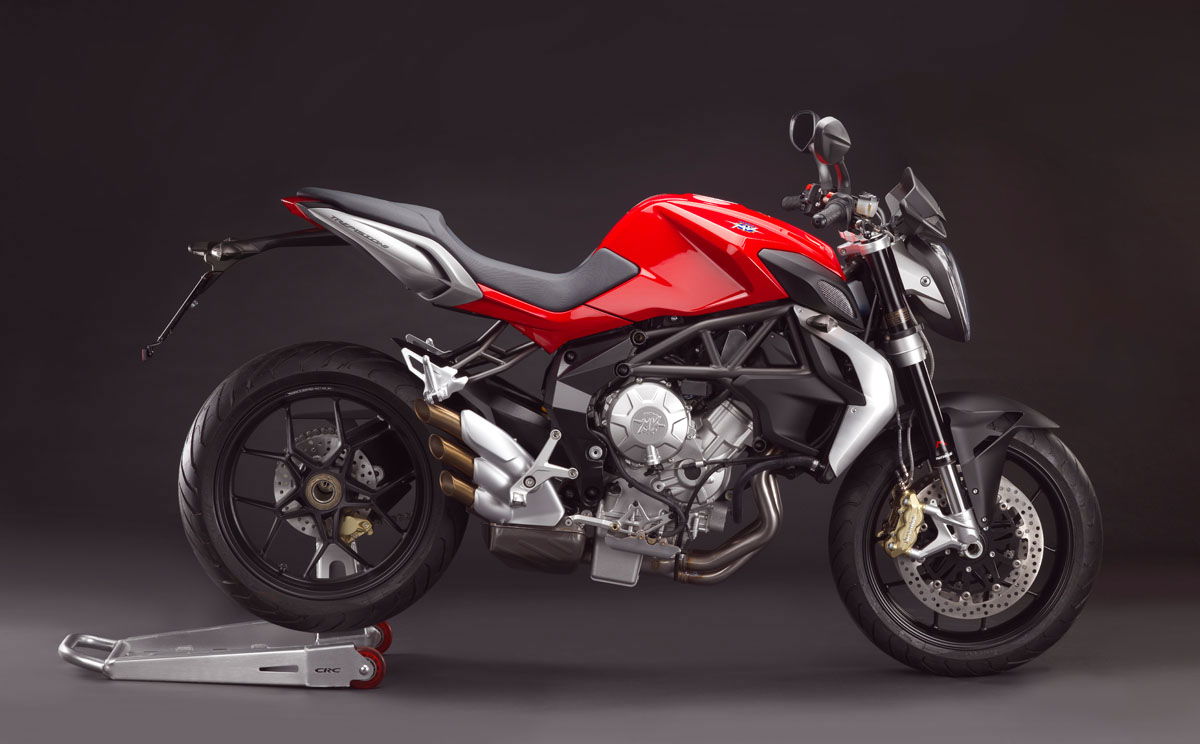 Nuda 900R review