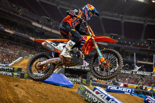 Marvin Musquin, 2022 St. Louis Supercross. - KTM Media/Align Media.