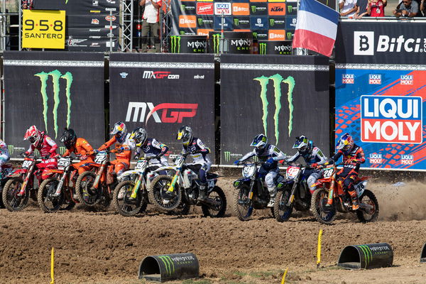 MX2 race start, 2022 MXGP of Turkiye. - Ray Archer/KTM Media.