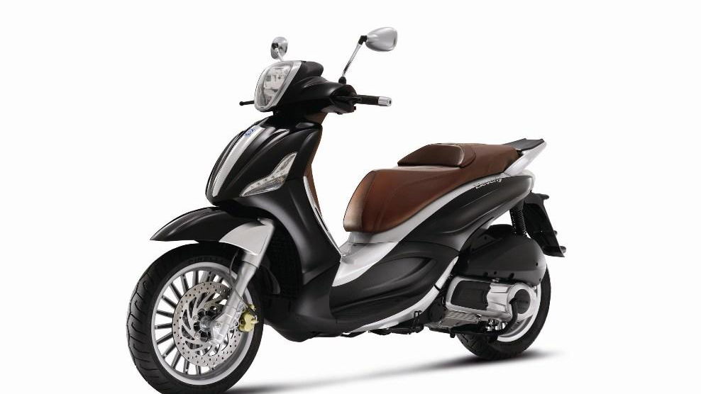 Beverly 300ie (2011 - current) review