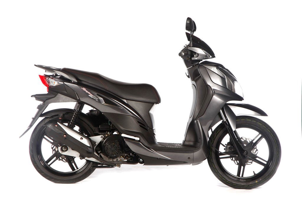 SR 125 Motard (2012 - present) review