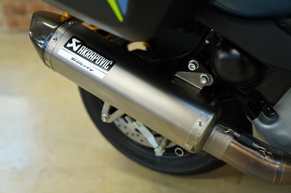 The exhaust system on the WMC300AE