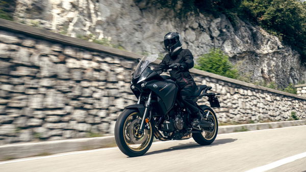 2023 Yamaha Tracer 7 on mountain road. - Yamaha​