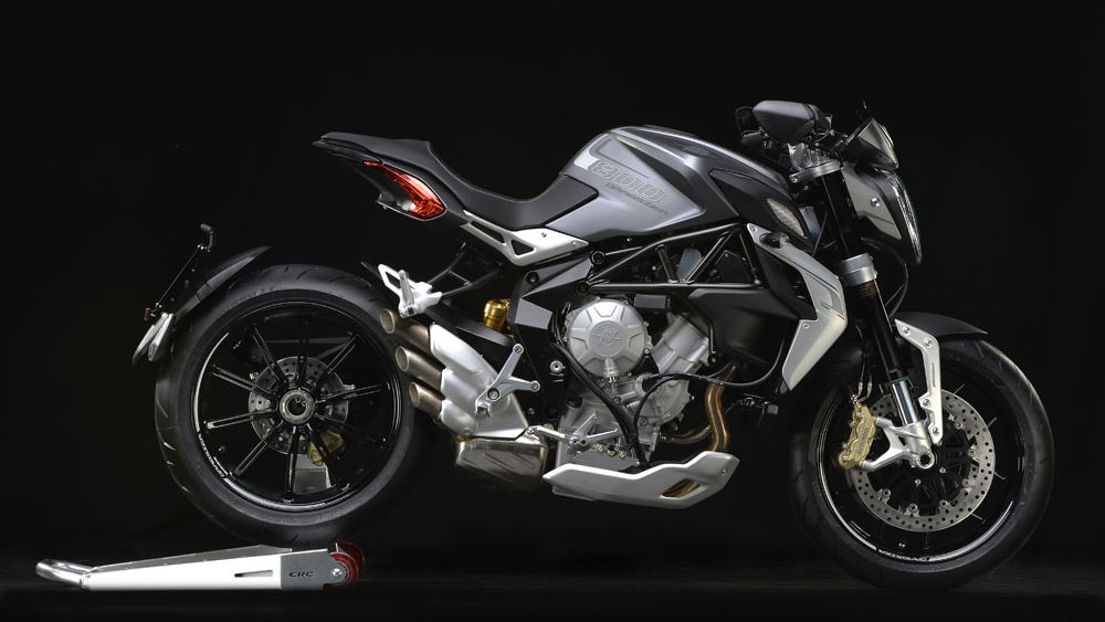 Brutale 800 Dragster review