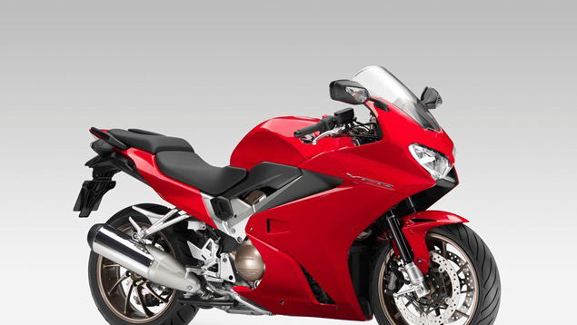 VFR800 VTEC (2014 - present) review