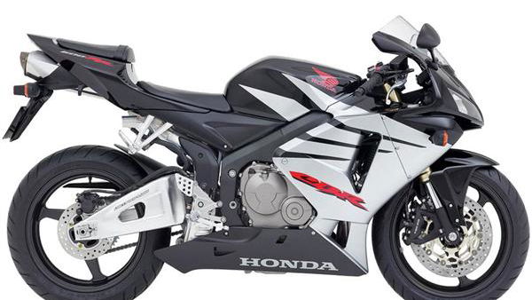 CBR600RR (2005 - 2006) review