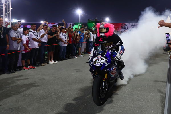 Lucas Mahias celebrates 2017 WorldSSP title, 2017 Qatar WorldSBK. - Gold and Goose