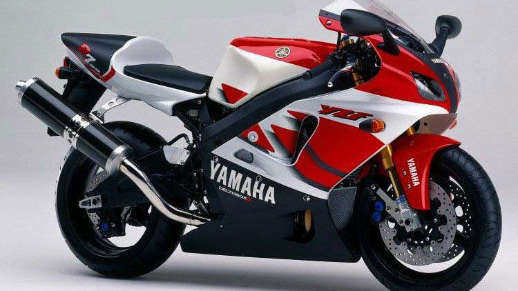 YZF-R7 OW02 review