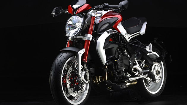 Brutale 800 Dragster RR review