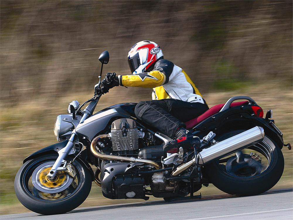 K1200R (2005 - 2009) review