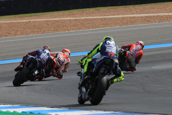 Valentino Rossi trails Maverick Vinales, Marc Marquez, Andrea Dovizioso, 2018 Thai Grand Prix.