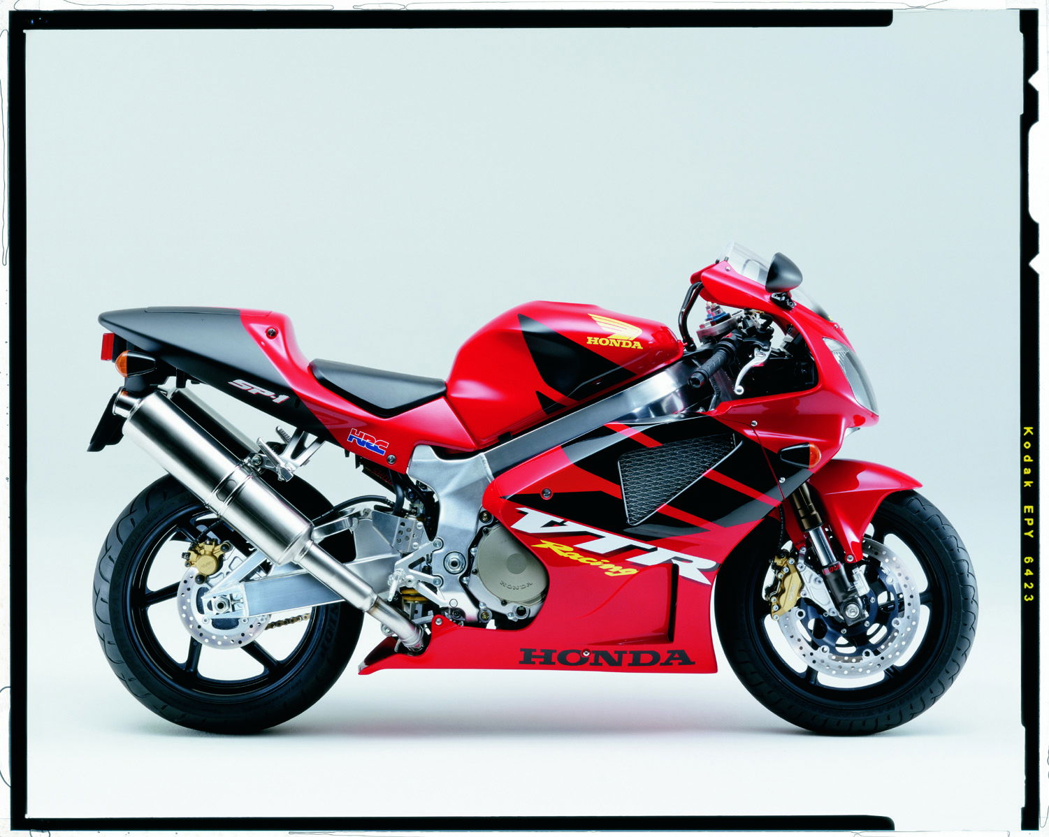 RSV4-R (2009 - 2014) review