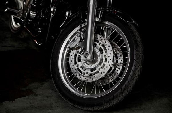 Honda CB1100 EX front brake