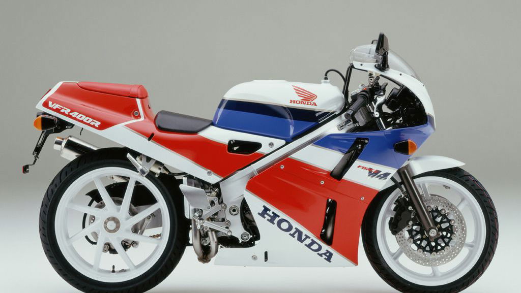 VFR400 NC30 (1988 -1994) review