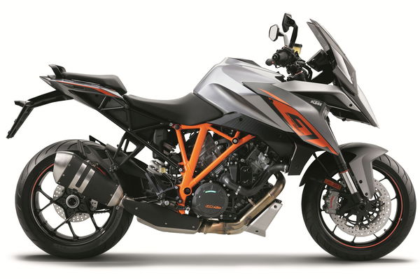  1290 Super Duke GT review