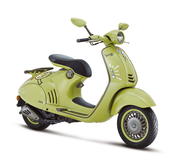 Vespa celebrated Chinese New Year with 946 10° Anniversario