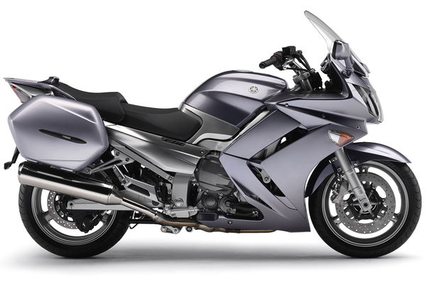 VFR800 VTEC (2005 - 2013) review