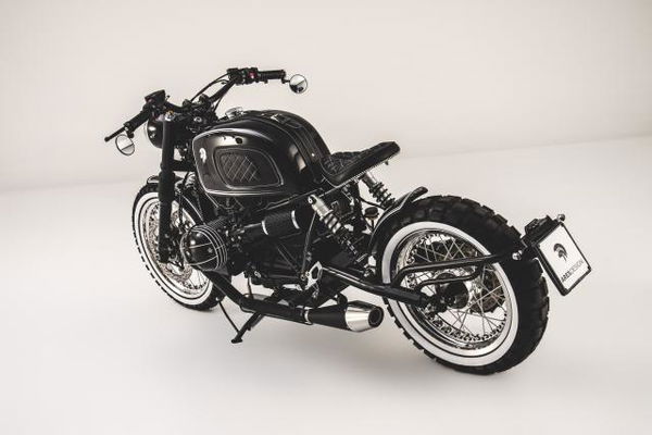 Ares Design BMW RnineT special