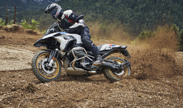 2019 BMW R1250 GS action