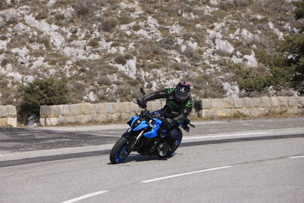 Suzuki GSX8S riding review