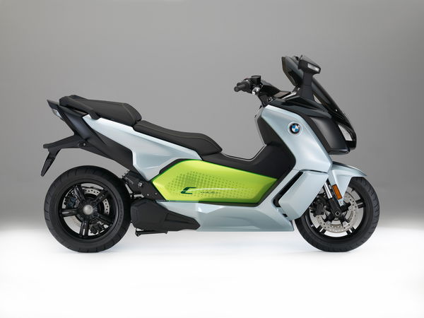 BMW’s electric scoot gets 100-mile range