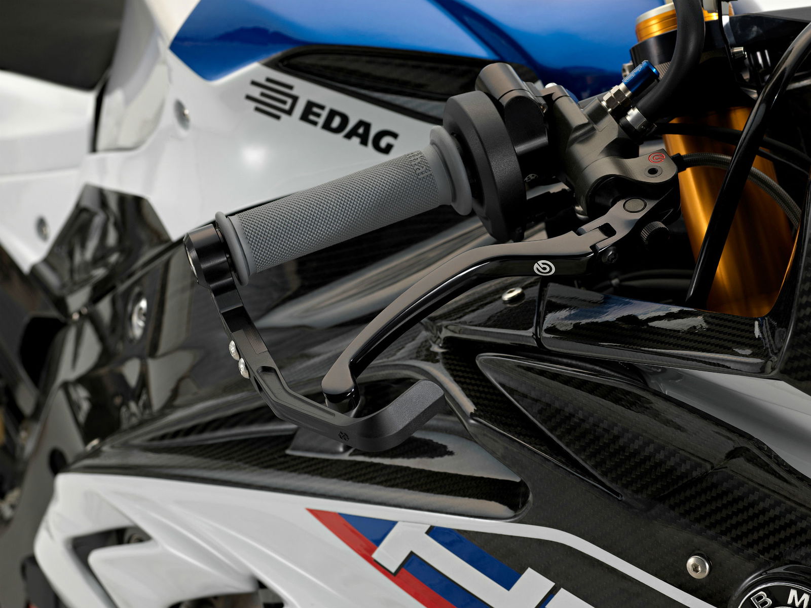 BMW HP4 Race – full details revealed