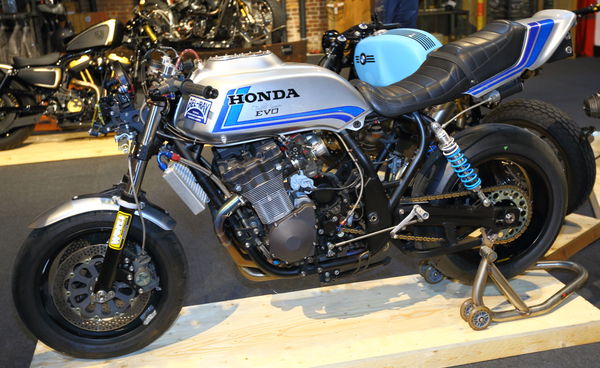 Bandit-powered CB900 woo