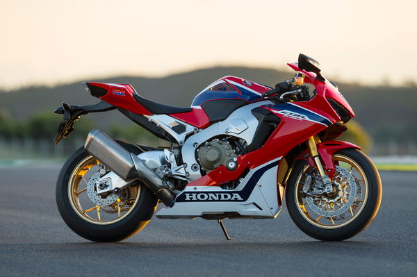 Honda CBR1000RR Fireblade SP1