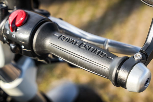 Royal Enfield Continental GT 650 - handlebar