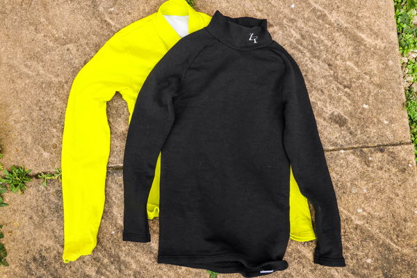 Zerofit Ultimate (black) and Move (yellow) baselayer tops