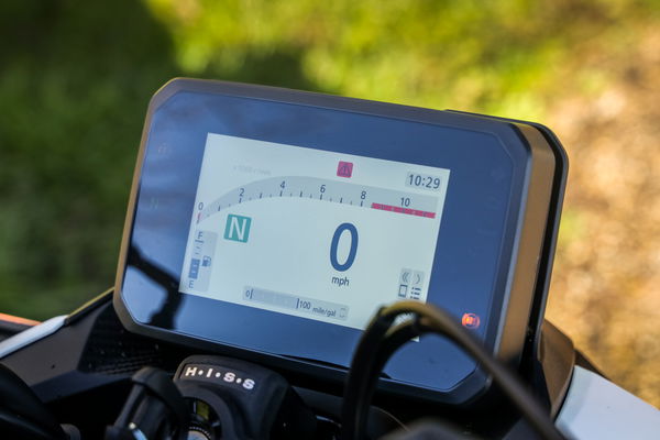 Honda CB500 Hornet - display detail