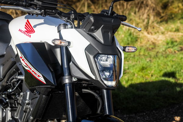 Honda CB500 Hornet - front detail