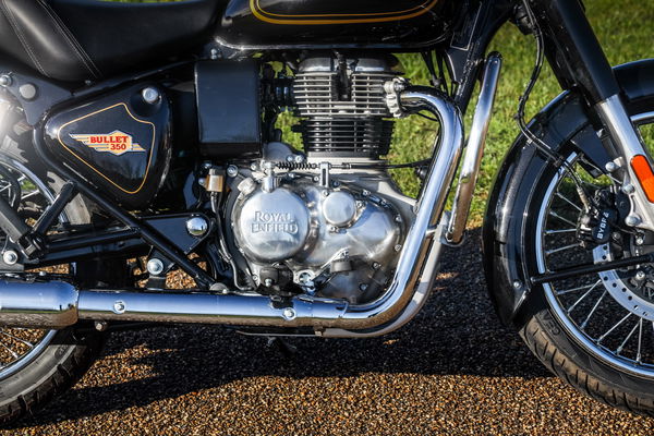 Royal Enfield Bullet 350 - engine