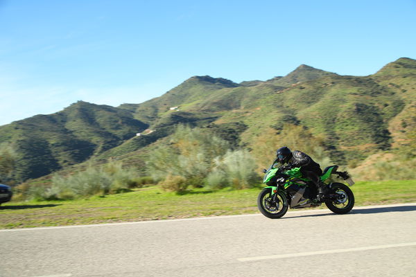 Kawasaki ZX125 and Z125