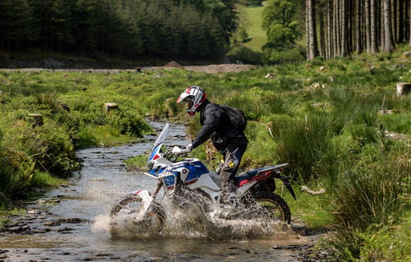 Dave_Thorpe_honda_adventure_centre_19-1024x655.jpg