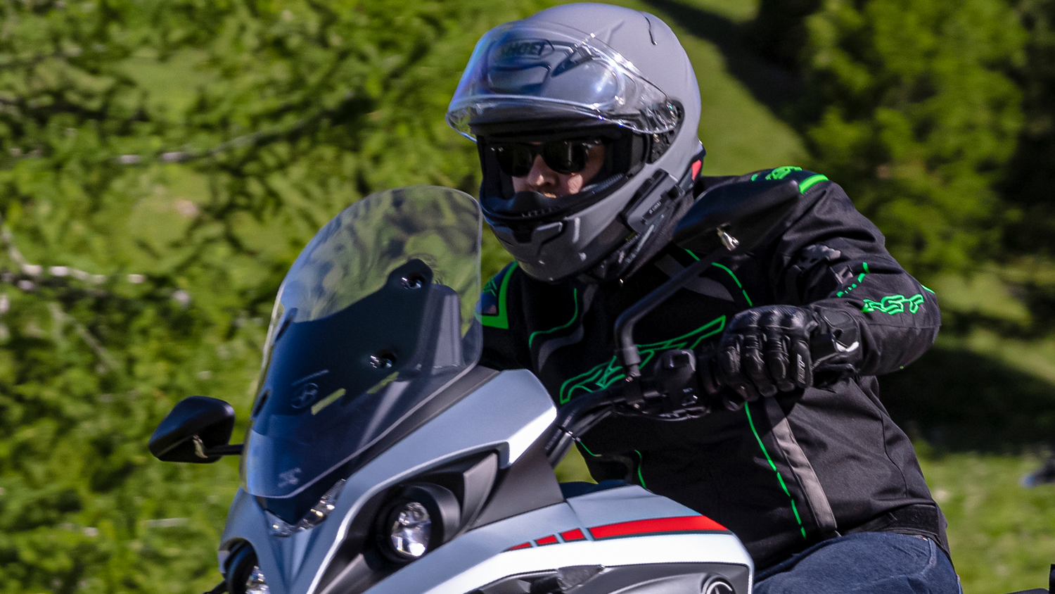 Energica Experia launch with Cardo Edge unit