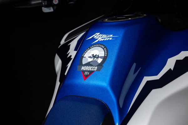 Honda Africa Twin Adventure Roads Edition - tank detail