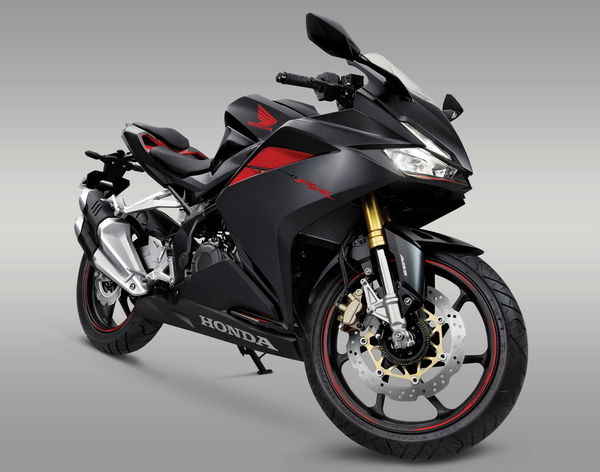 Honda officially reveals CBR250RR