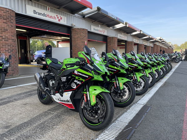 Kawasaki Ninja ZX-10R at California Superbike School