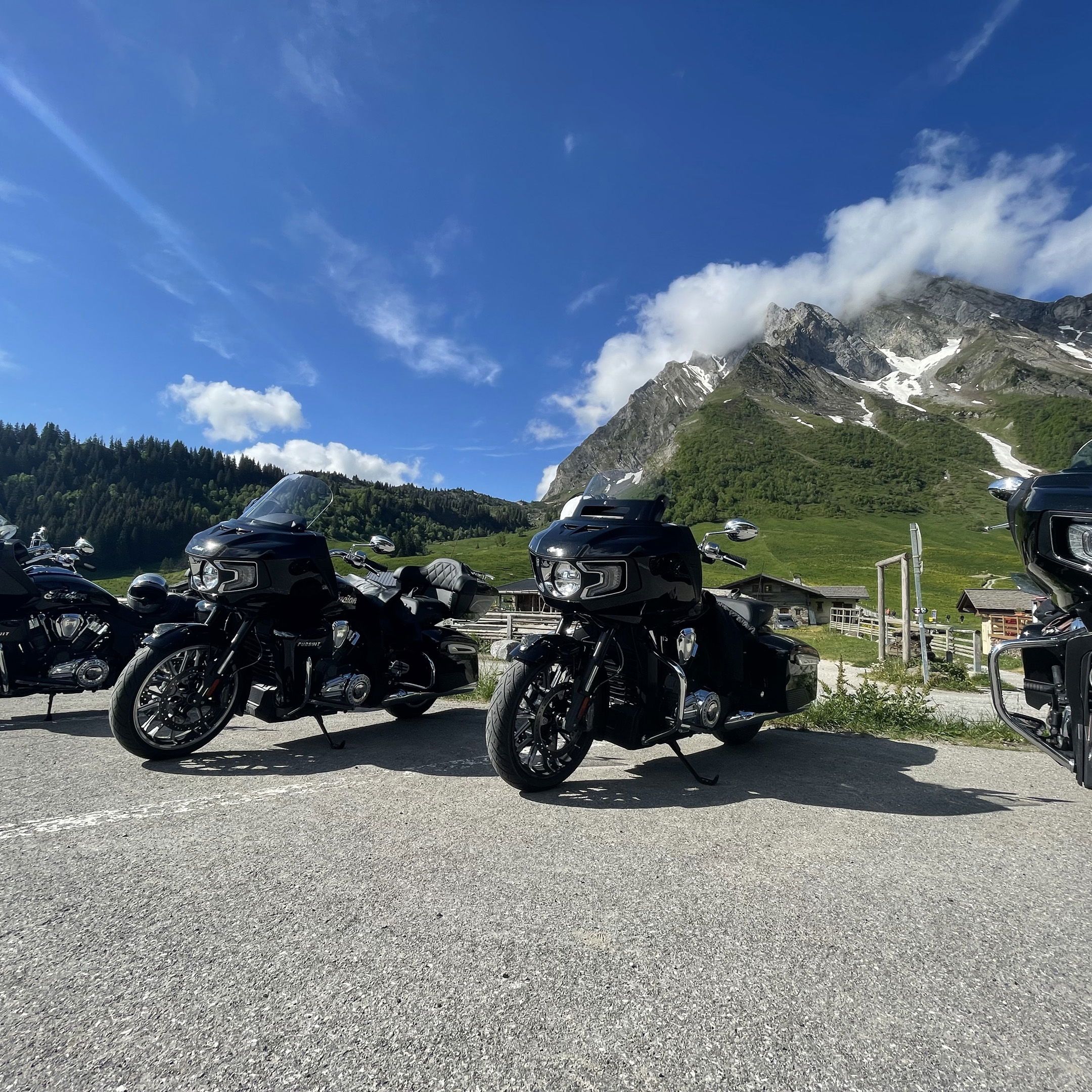 Indian Pursuit and Challenger in the Alps