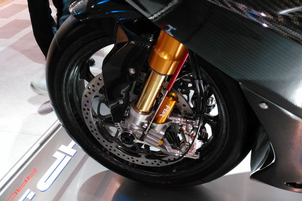 BMW HP4 Race