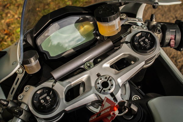 Ducati 959 Panigale dash