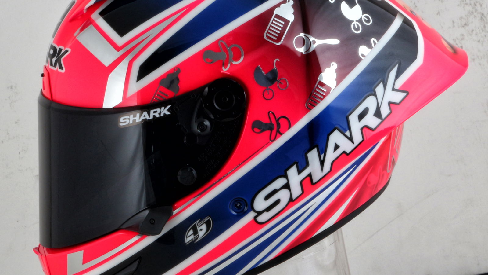 Sam Lowes baby helmet