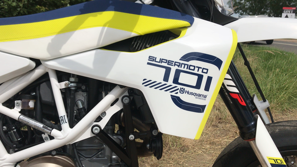 2017-Husqvarna-701-Supermoto-