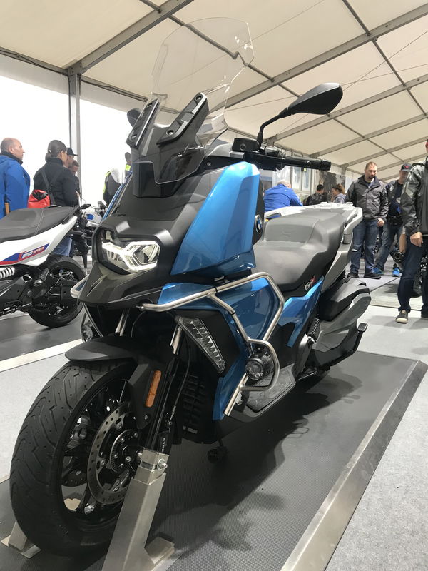 First ride: BMW C400X scooter