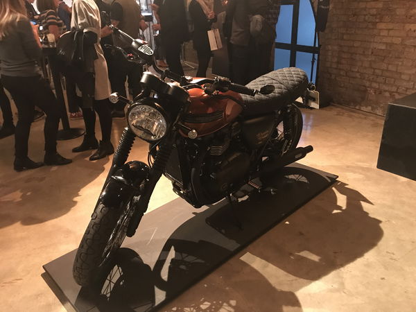  Triumph creates one-off Bonneville for Distinguished Gentleman’s Ride